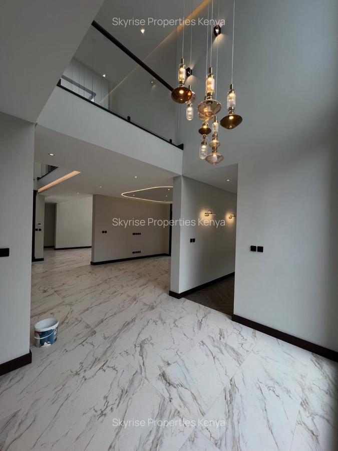 6 Bed House with En Suite in Nyari - 7
