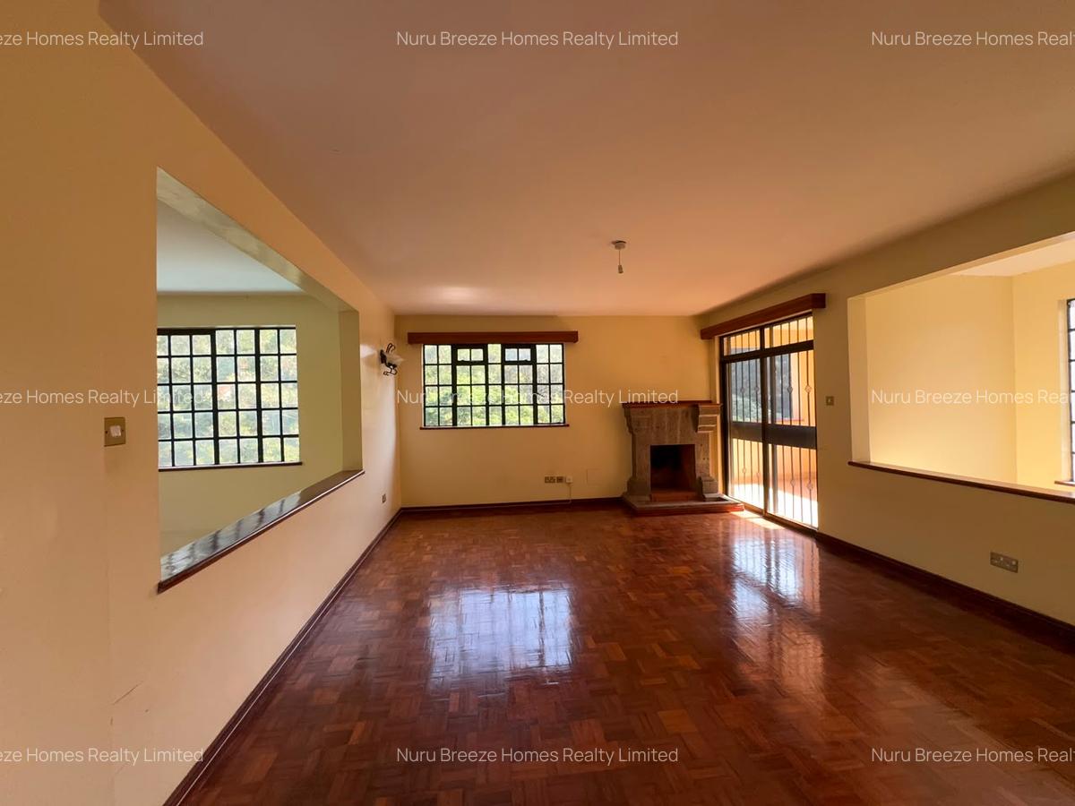 4 Bed Townhouse with En Suite in Kitisuru - 2