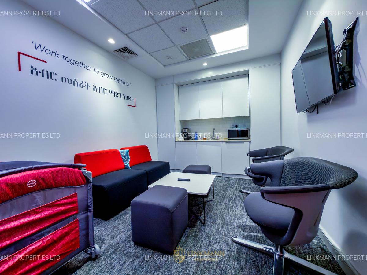 Furnished 3,500 ft² Office with Service Charge Included in Westlands Area - 4