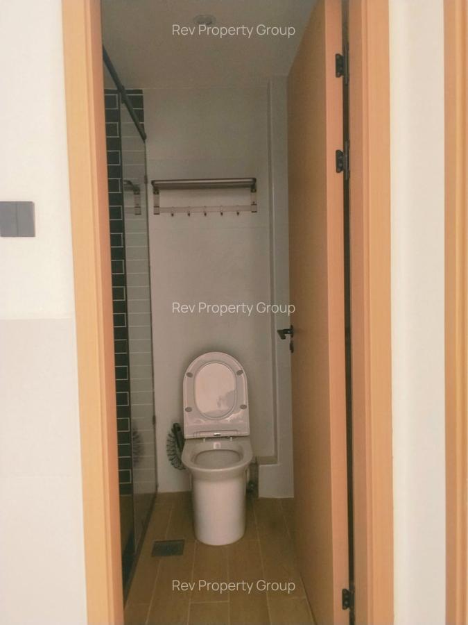 1 Bed Apartment with En Suite in Westlands Area - 6