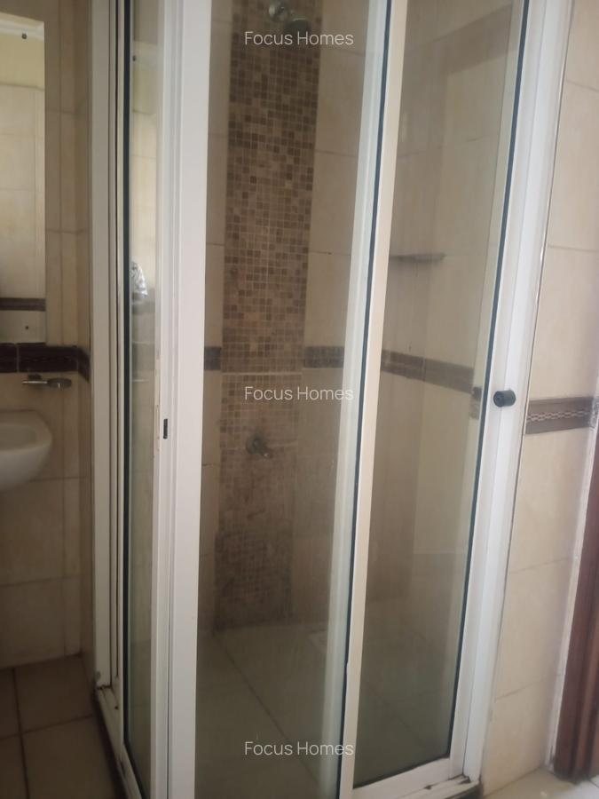 2 Bed Apartment with En Suite in Lavington - 8
