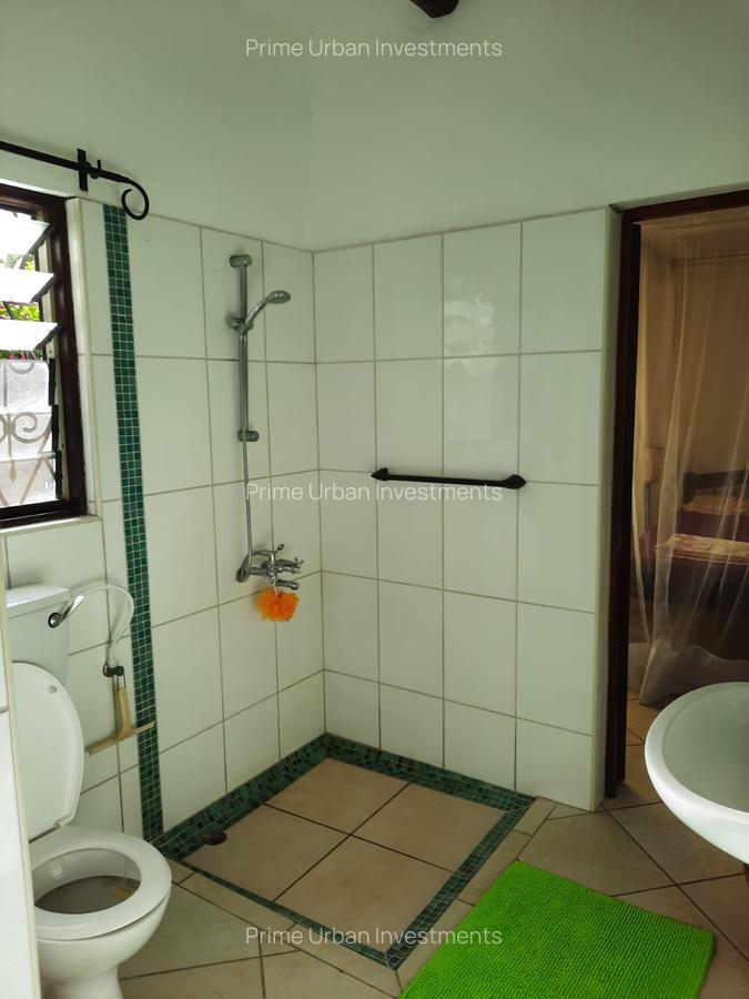 2 Bed House with En Suite in Mtwapa - 10