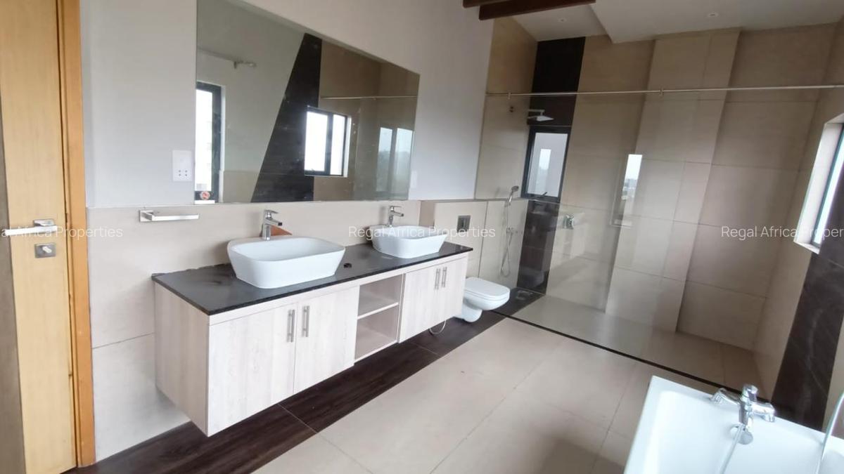 4 Bed Apartment with En Suite in Kileleshwa - 3