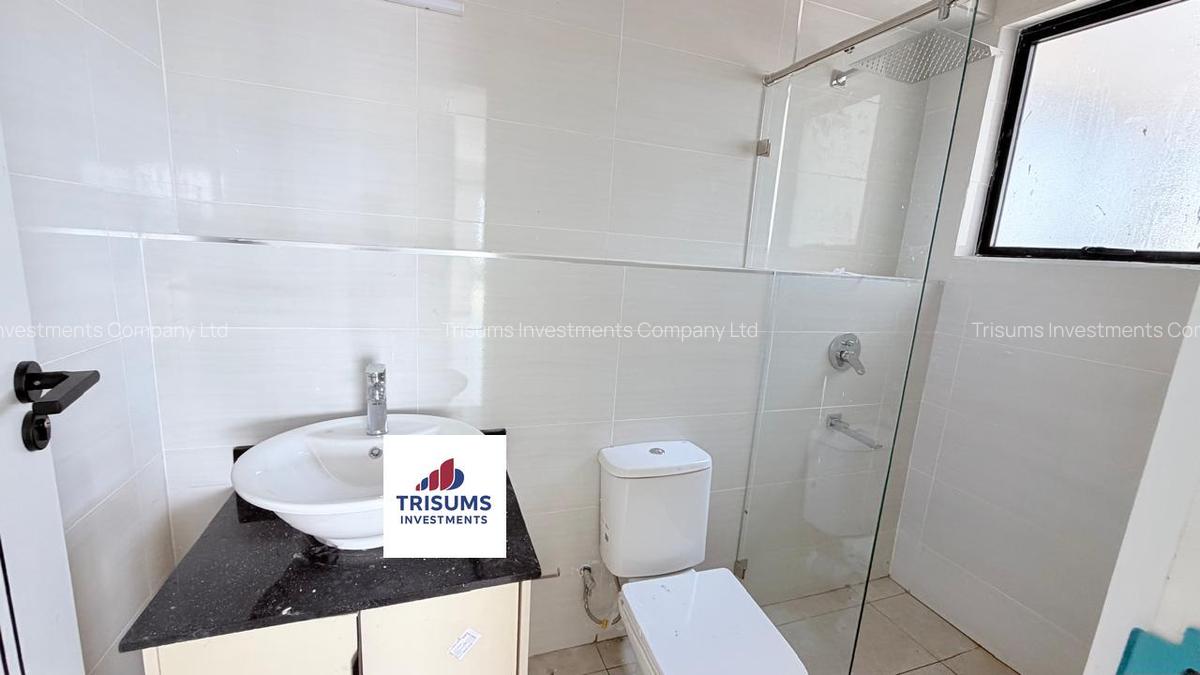 4 Bed Apartment with En Suite in Spring Valley - 12