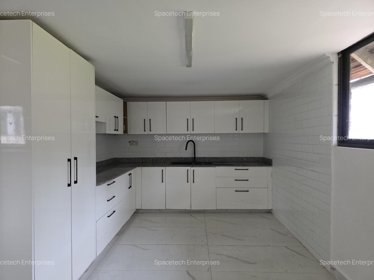 3 Bed House with En Suite in Muthaiga - 18