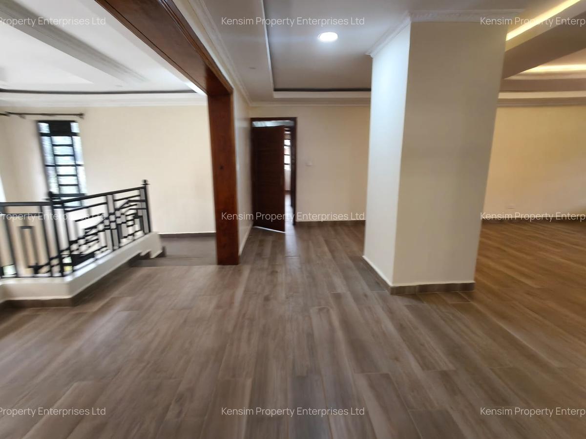 6 Bed Townhouse with En Suite in Kitisuru - 9