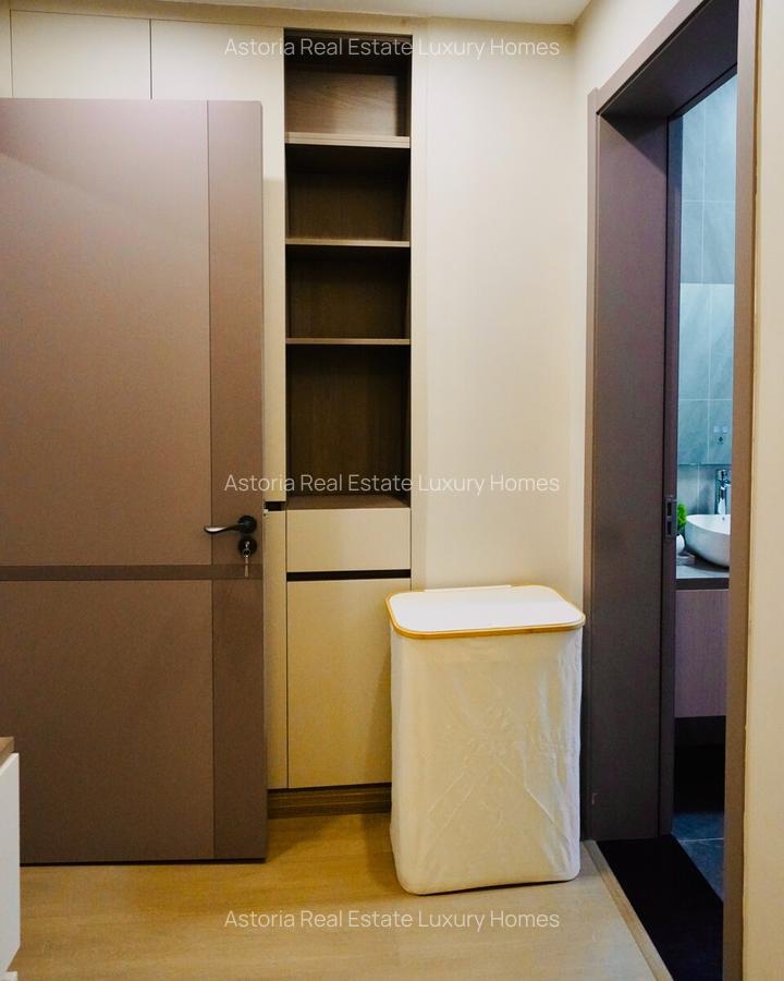 5 Bed Apartment with En Suite at 2026-107 - 19