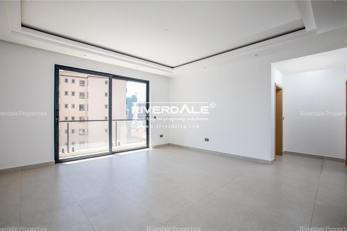 2 Bed Apartment with En Suite in Brookside - 1
