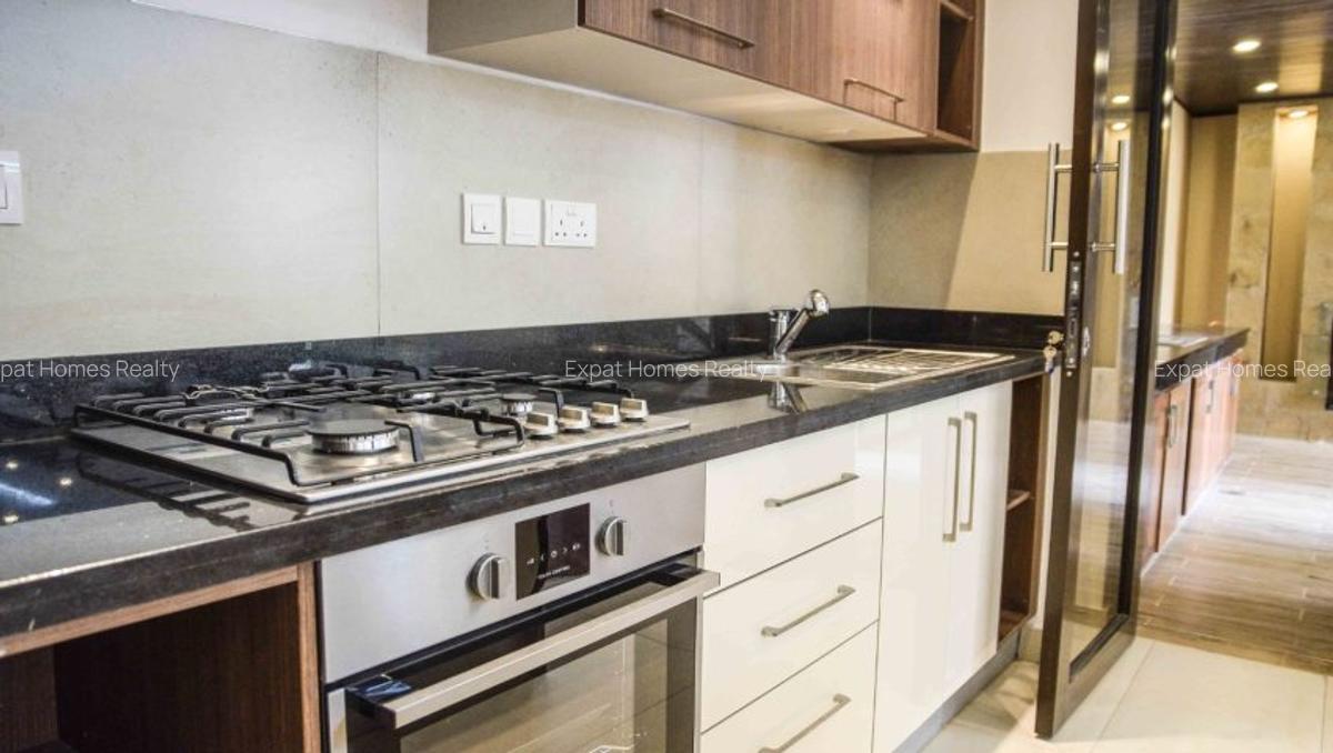 4 Bed Villa with Staff Quarters in Lavington - 4