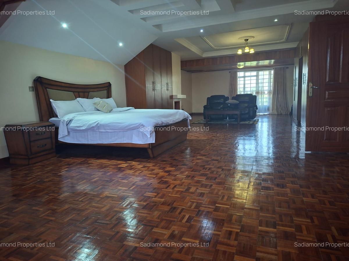 6 Bed House with En Suite in Karen - 12