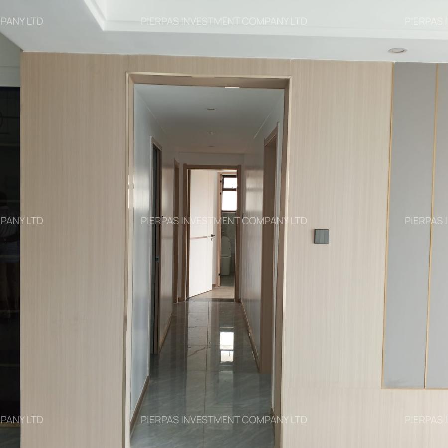 2 Bed Apartment with En Suite in Riverside - 9