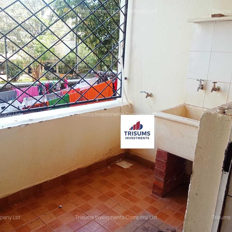 3 Bed Apartment with En Suite at Prp7+494 - 13