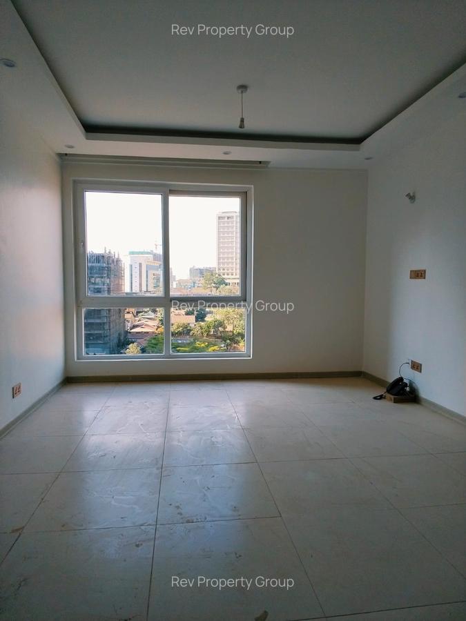 2 Bed Apartment with En Suite in Westlands Area - 2