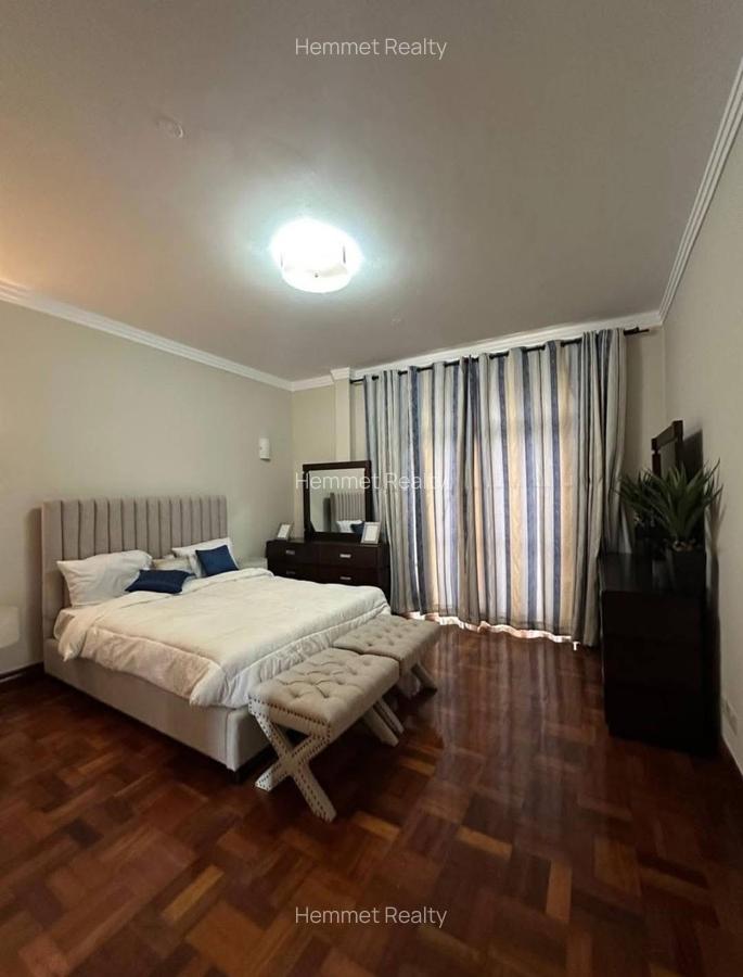 5 Bed Townhouse with En Suite in Karen - 11