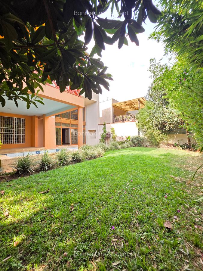 4 Bed Townhouse with En Suite at Lavington Green - 3