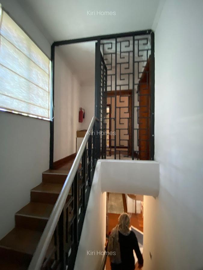 2 Bed Townhouse with En Suite in Runda - 8