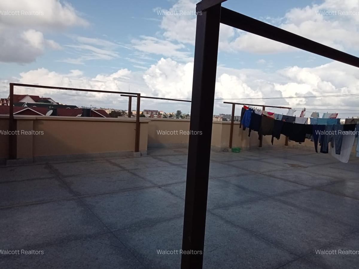 2 Bed Apartment with En Suite in Naivasha Road - 10