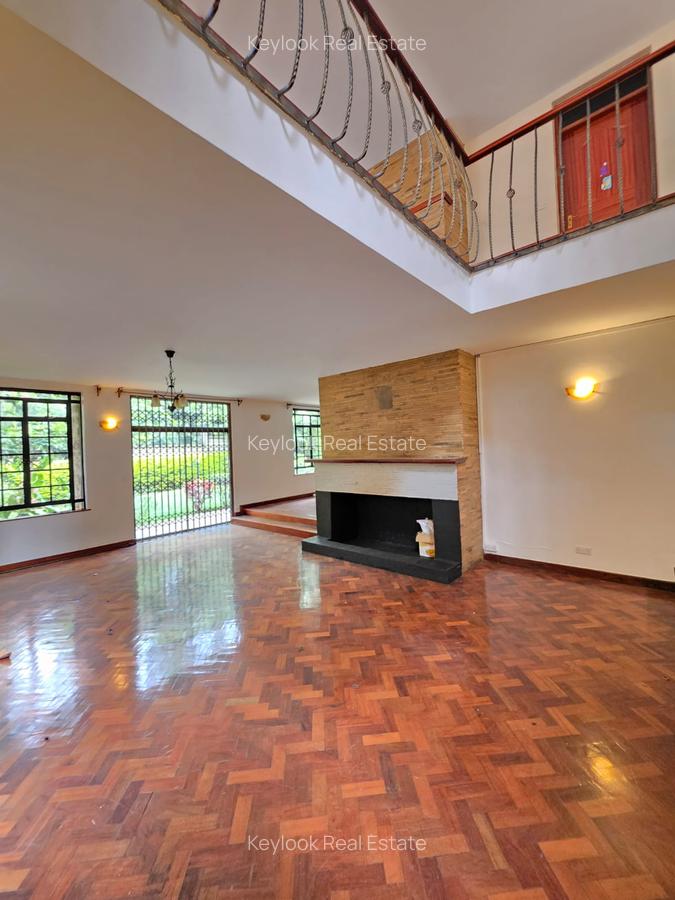 4 Bed Townhouse with En Suite at Lavington Green - 8
