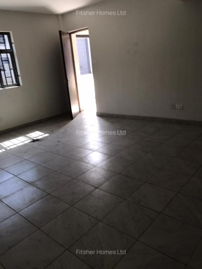 3,500 ft² Warehouse with Service Charge Included in Utawala - 14