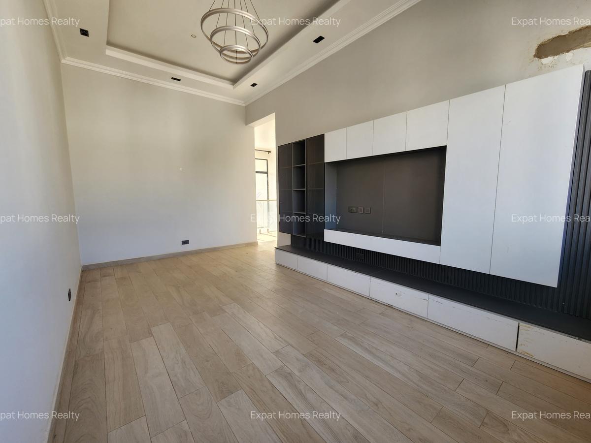 5 Bed Villa with Staff Quarters in Lavington - 9