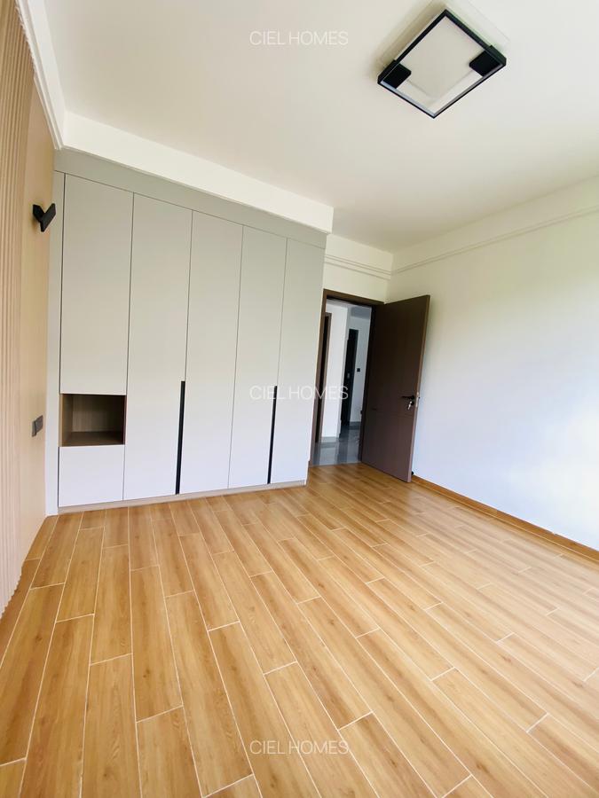 1 Bed Apartment with Swimming Pool at George Padmore - 12