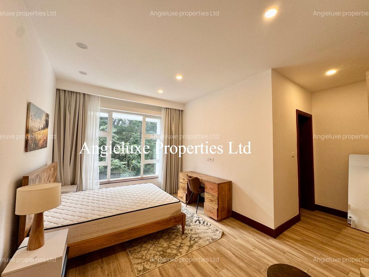 Furnished 3 Bed Apartment with En Suite at City Park Drive - 8