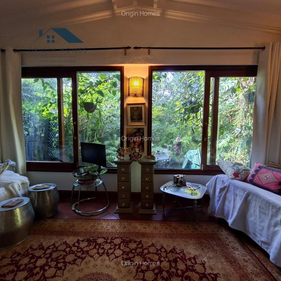1 Bed House with En Suite at Rosslyn - 8