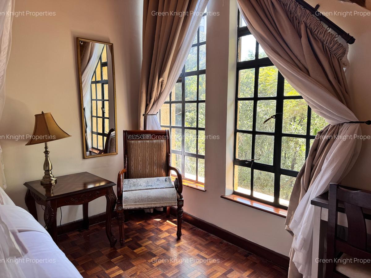 Serviced 2 Bed Apartment with En Suite in Lavington - 2