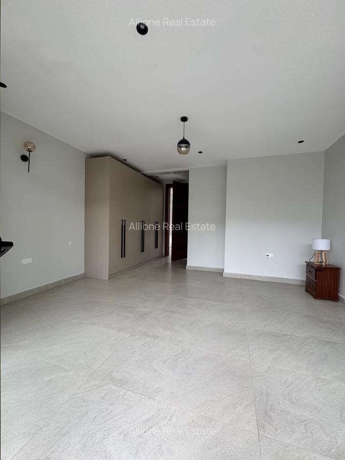 5 Bed Townhouse in Karen - 11