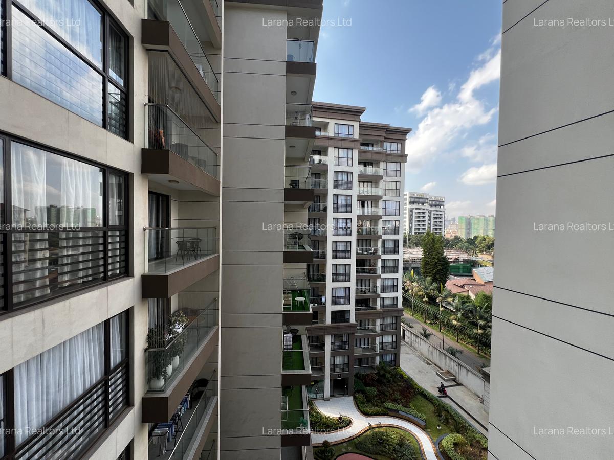 Furnished 3 Bed Apartment with En Suite at Riverside Lane West - 17