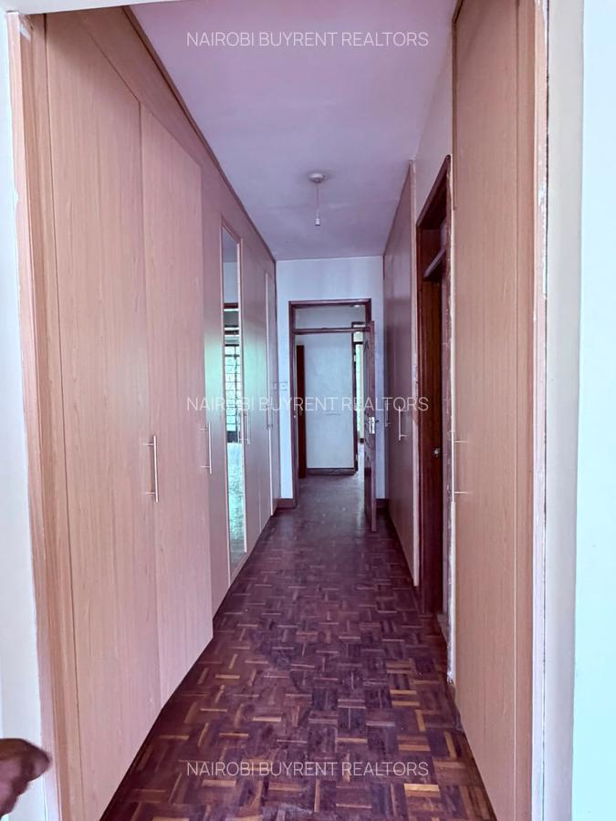 3 Bed Apartment with En Suite in Kilimani - 10