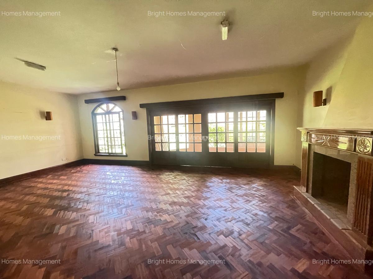 4 Bed Townhouse with En Suite in Kilimani - 6
