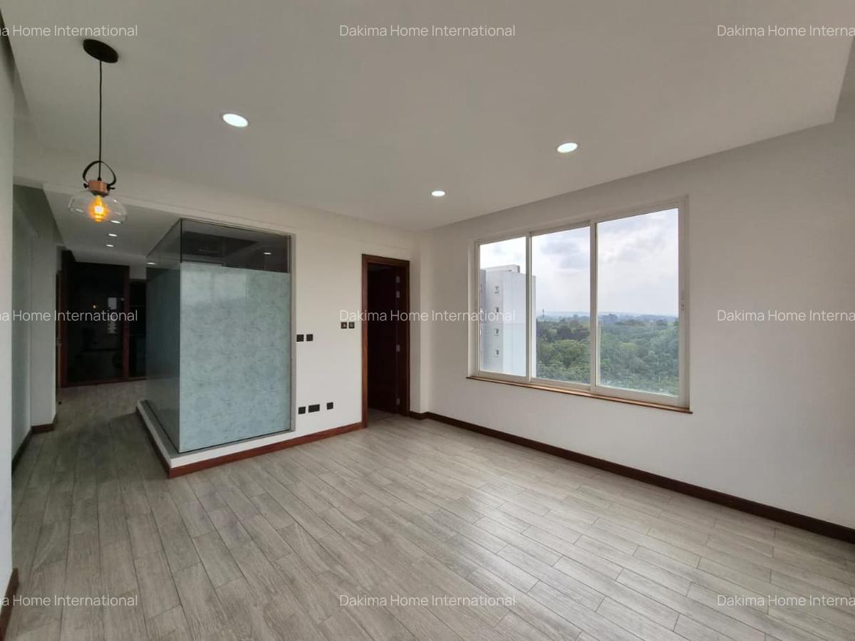 5 Bed Apartment with En Suite in General Mathenge - 4