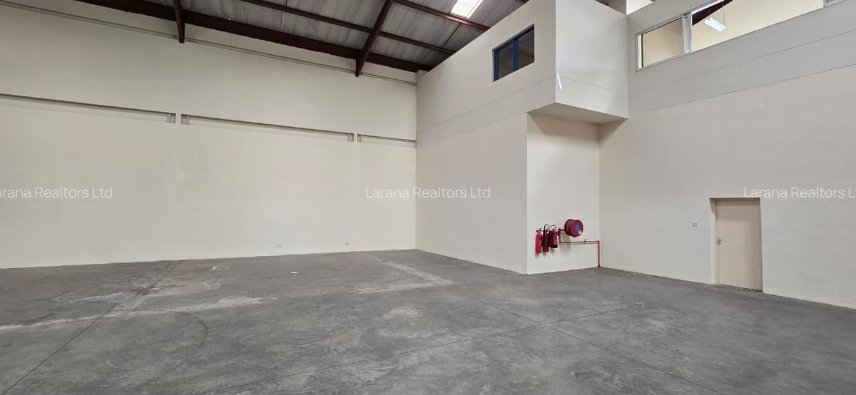 12,500 ft² Warehouse with Service Charge Included at Mombasa Rd - 9