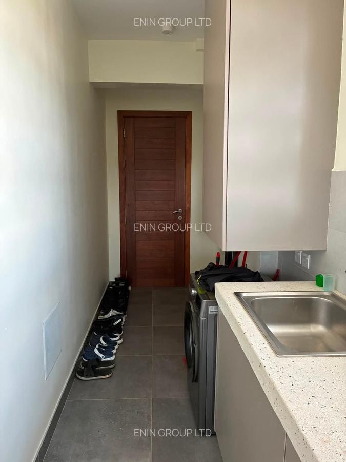 Serviced 2 Bed Apartment with En Suite at Riverside Drive - 20