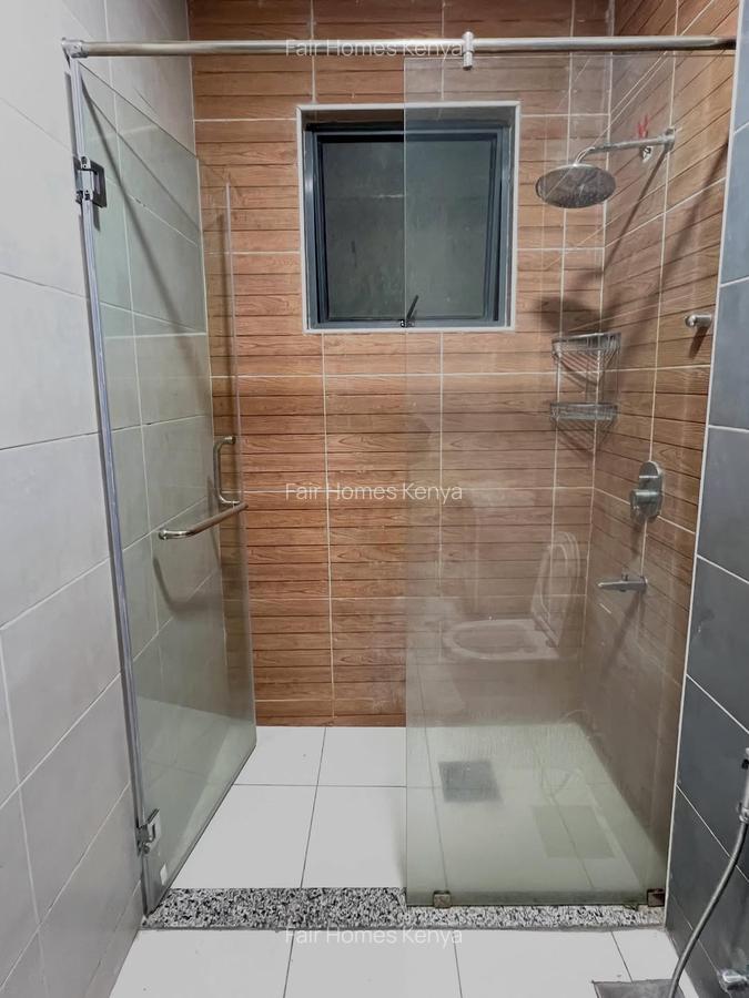 1 Bed Apartment with En Suite at Valley Arcade - 12