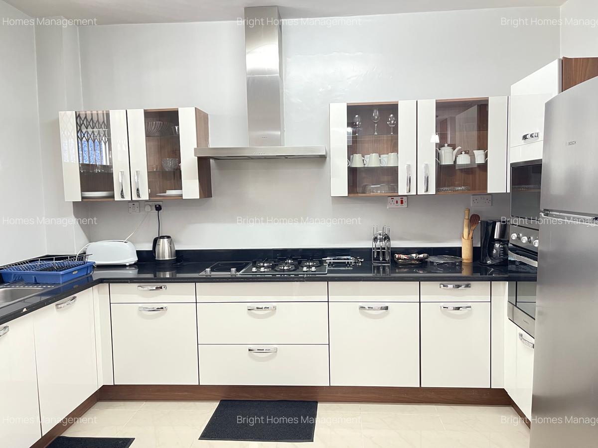 Furnished 2 Bed Apartment with Backup Generator in Kileleshwa - 5