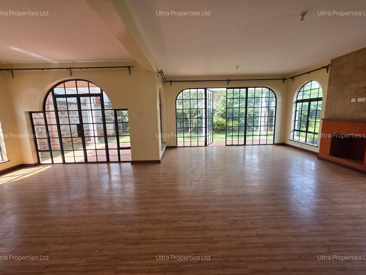 4 Bed Townhouse with En Suite in Kiambu Road - 5