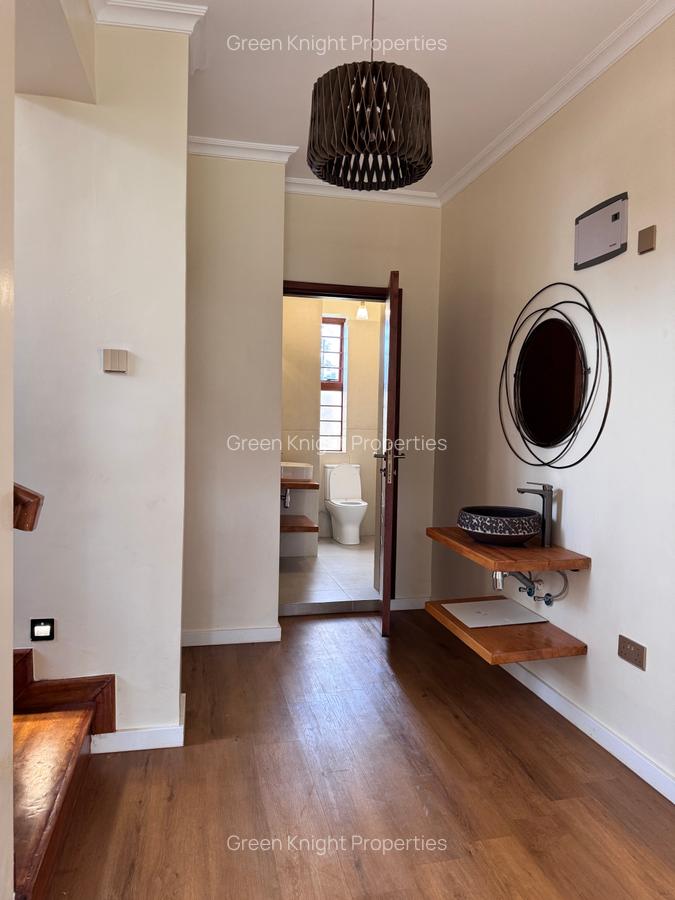 4 Bed House with En Suite in Karen - 7