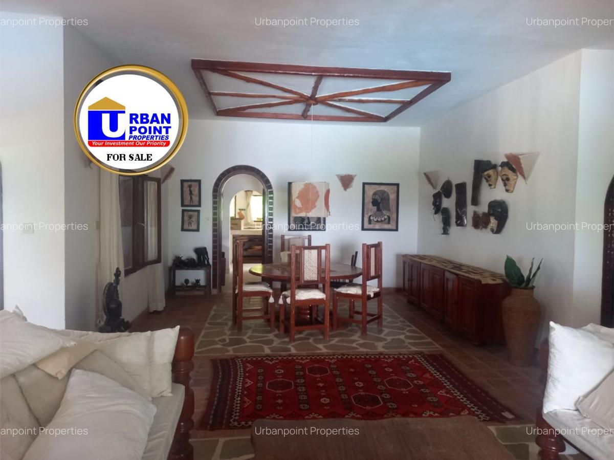 3 Bed House with En Suite in Kilifi County - 4