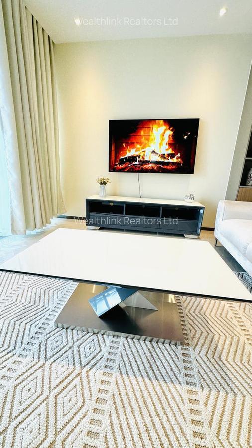 Serviced 2 Bed Apartment with En Suite at Gtc - 19