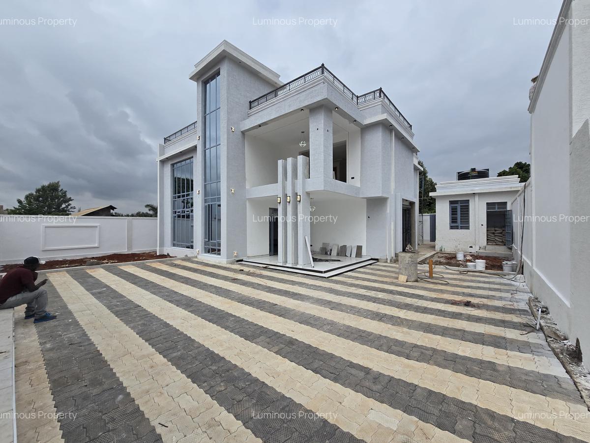 5 Bed House with En Suite at Mugutha - 3
