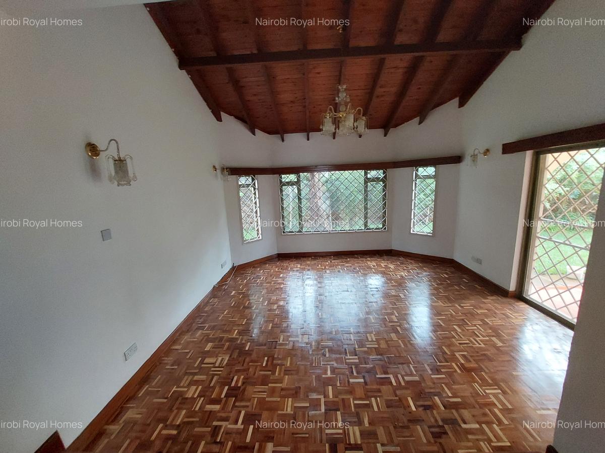 4 Bed Townhouse with En Suite at Lavington Villas - 19