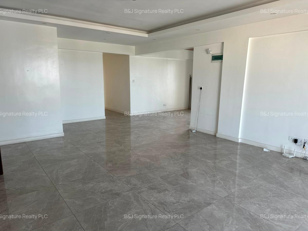 3 Bed Apartment with En Suite in Kileleshwa - 2
