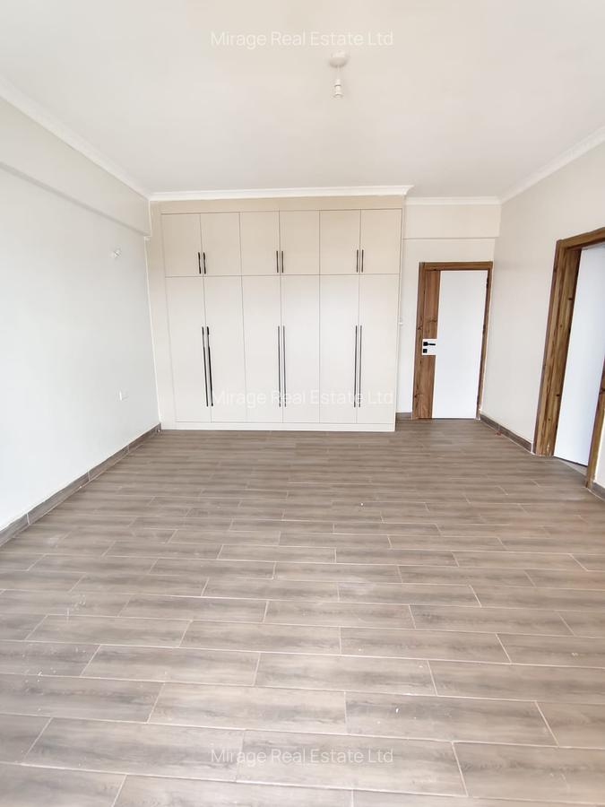 5 Bed Apartment with Staff Quarters in Parklands - 5
