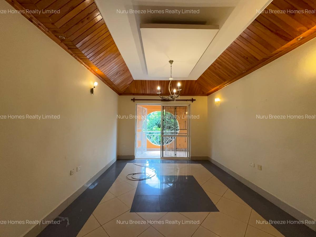 5 Bed Townhouse with En Suite in Kitisuru - 12