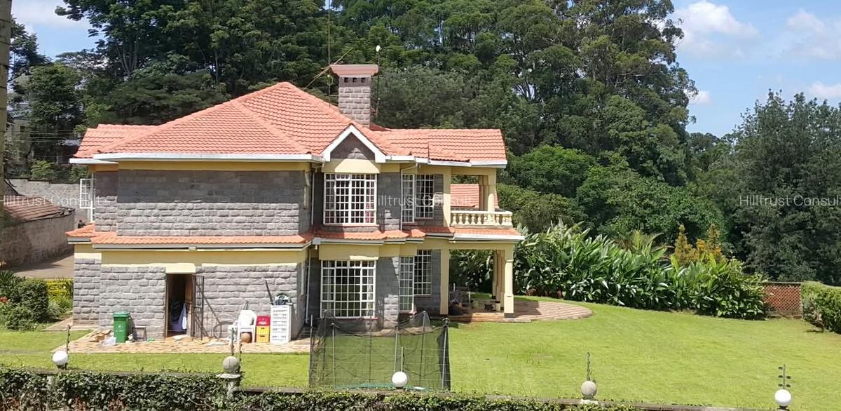 5 Bed Townhouse with En Suite in Gigiri - 11