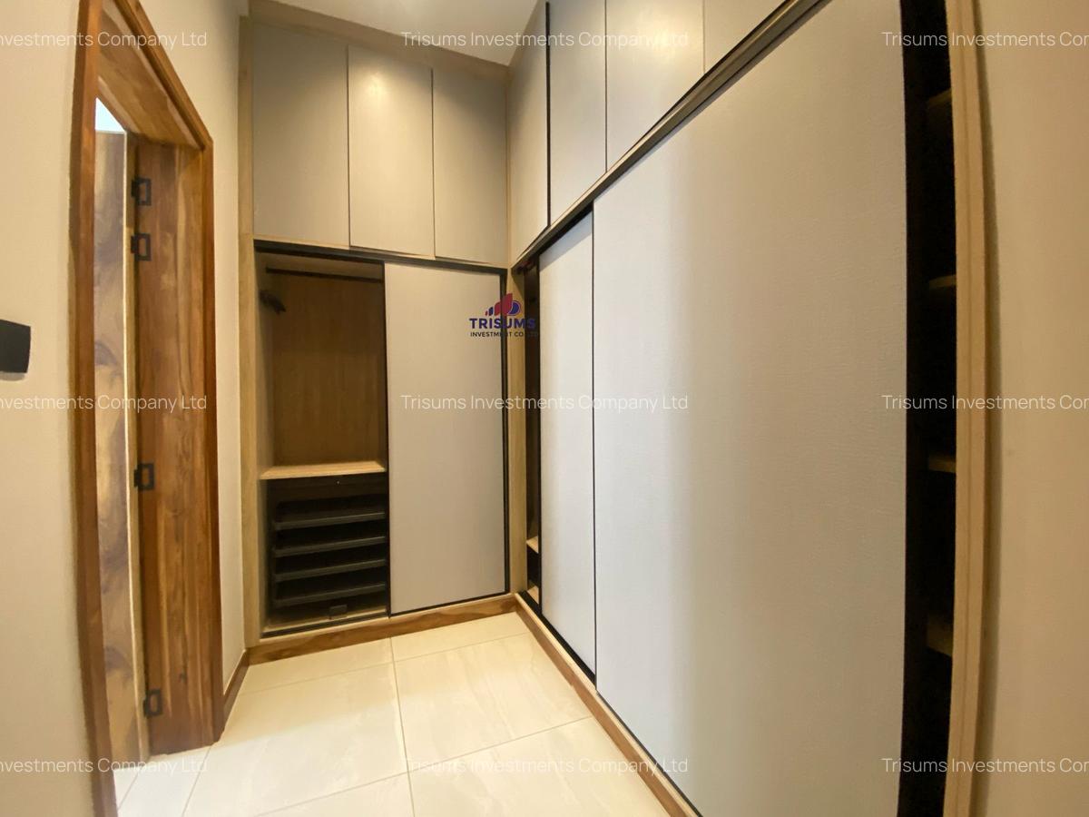 4 Bed Apartment with En Suite in Loresho - 3