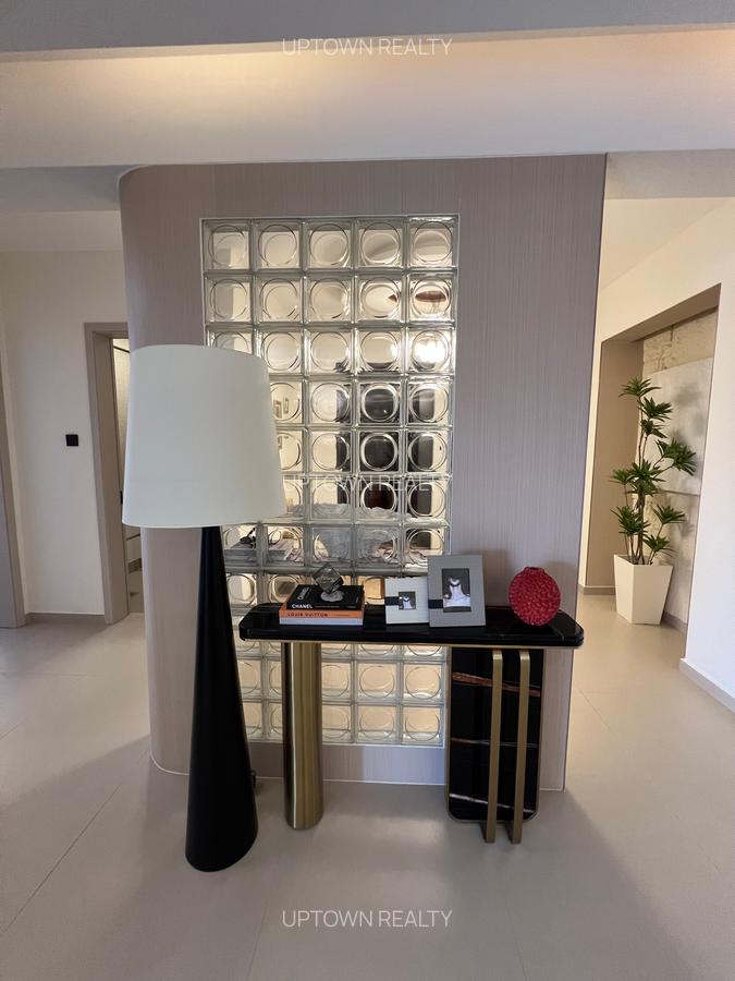 5 Bed Apartment with En Suite at Kilimani - 4