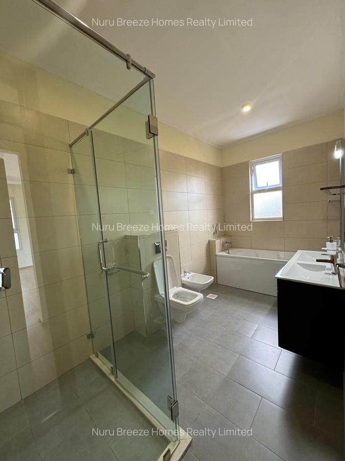 4 Bed Townhouse with En Suite in Kiambu Road - 5